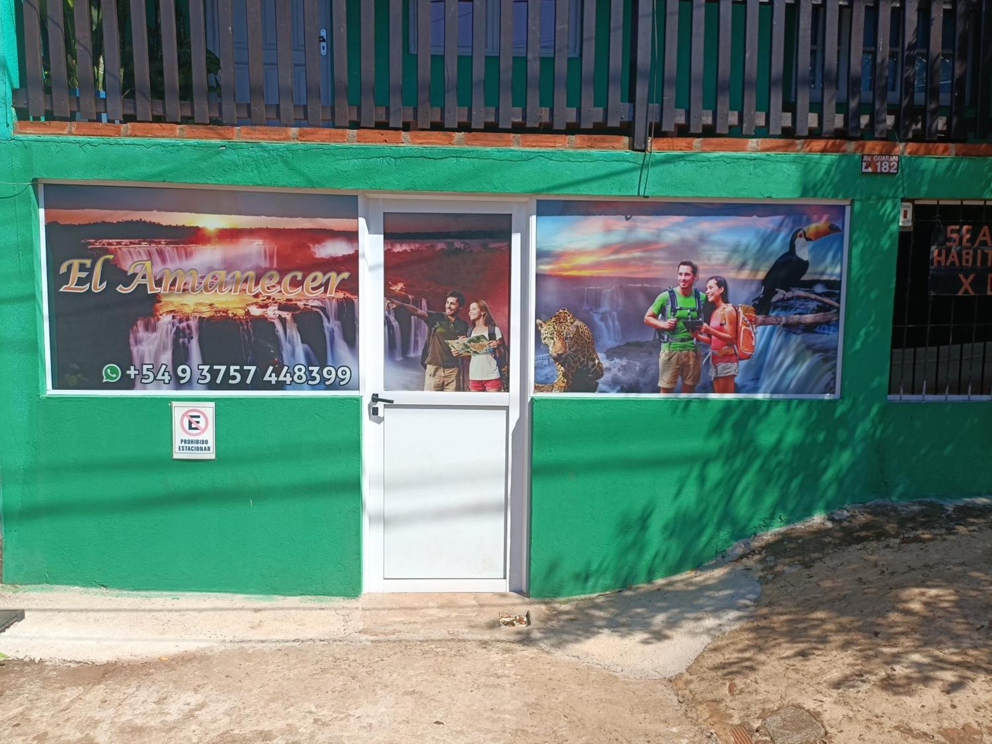 Hostel El Amanecer Puerto Iguazú Zewnętrze zdjęcie